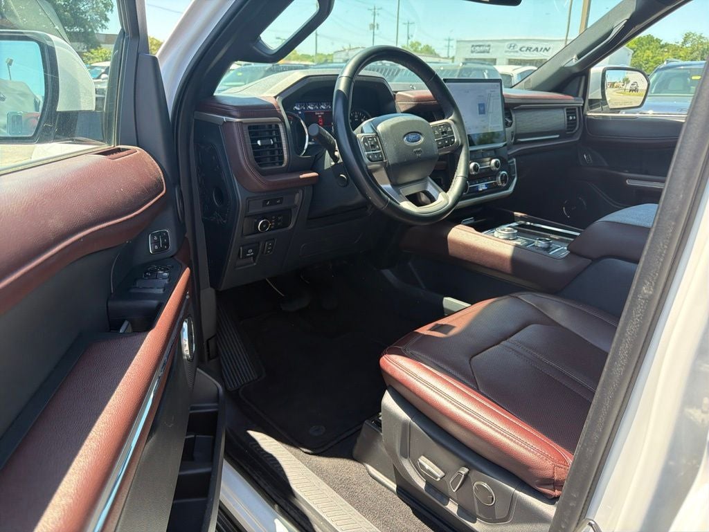 2024 Ford Expedition Limited 1-Owner / Panoramic Vista Roof