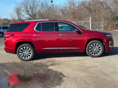 2023 Chevrolet Traverse Premier