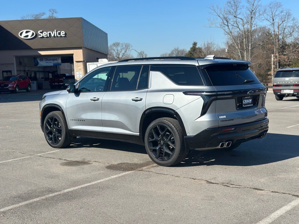 2025 Chevrolet Traverse RS
