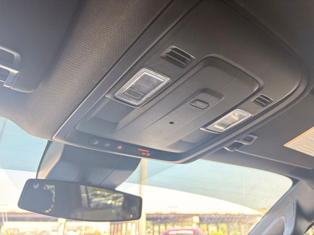 2024 Chevrolet Suburban LS