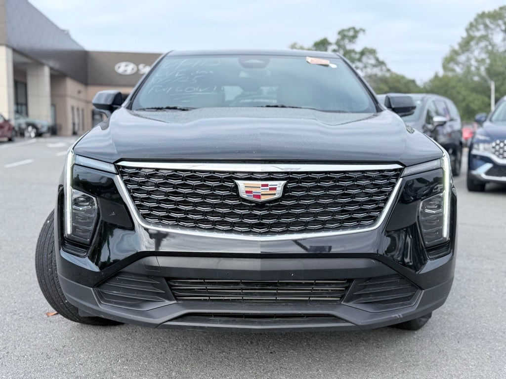 2024 Cadillac XT4 Luxury