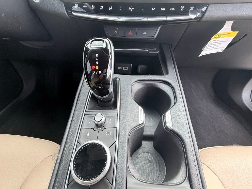 2024 Cadillac XT4 Luxury