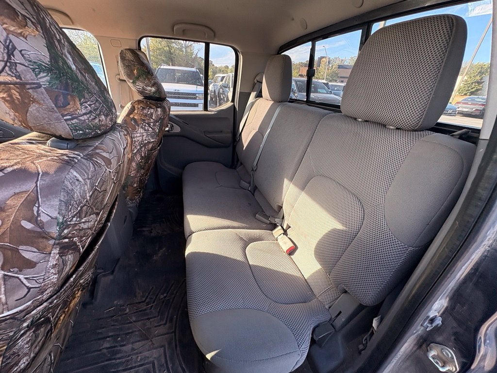 2017 Nissan Frontier SV
