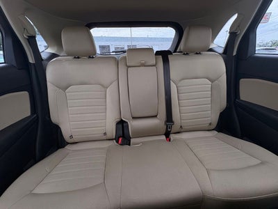 2020 Ford Edge SE