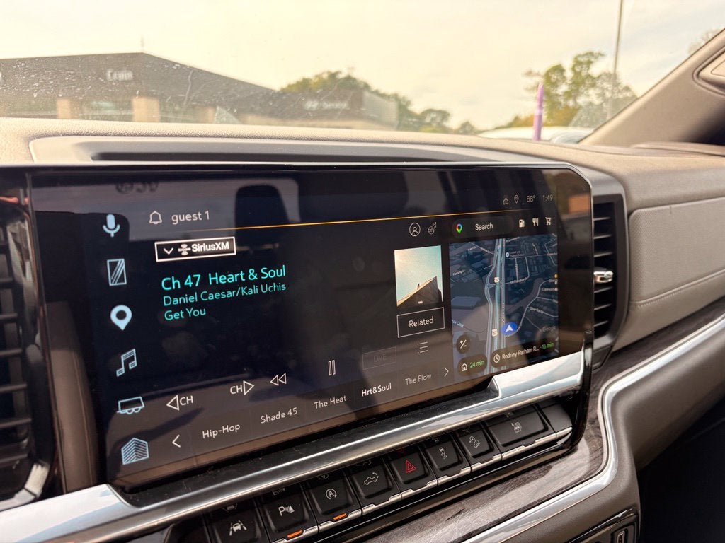 2025 Chevrolet Silverado 1500 LTZ