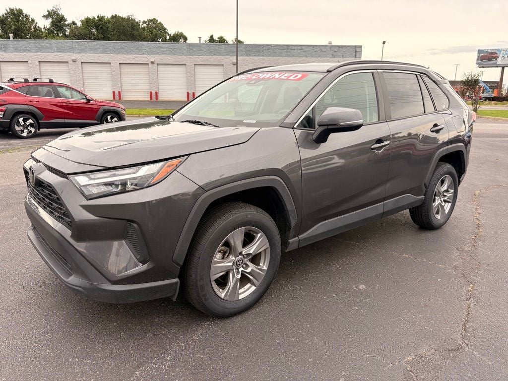2024 Toyota RAV4 XLE