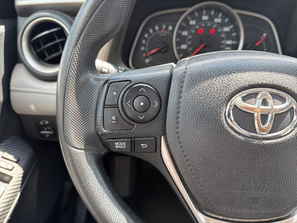 2013 Toyota RAV4 XLE Fresh Trade / Clean Carfax / Super Clean