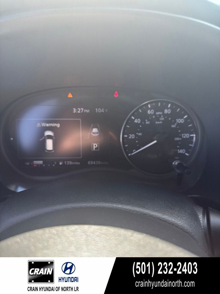 2021 Nissan Kicks SR