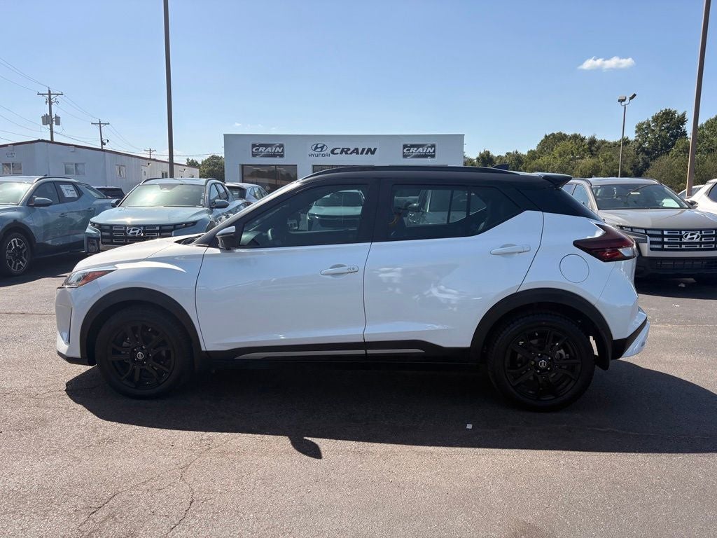 2025 Nissan Kicks SV