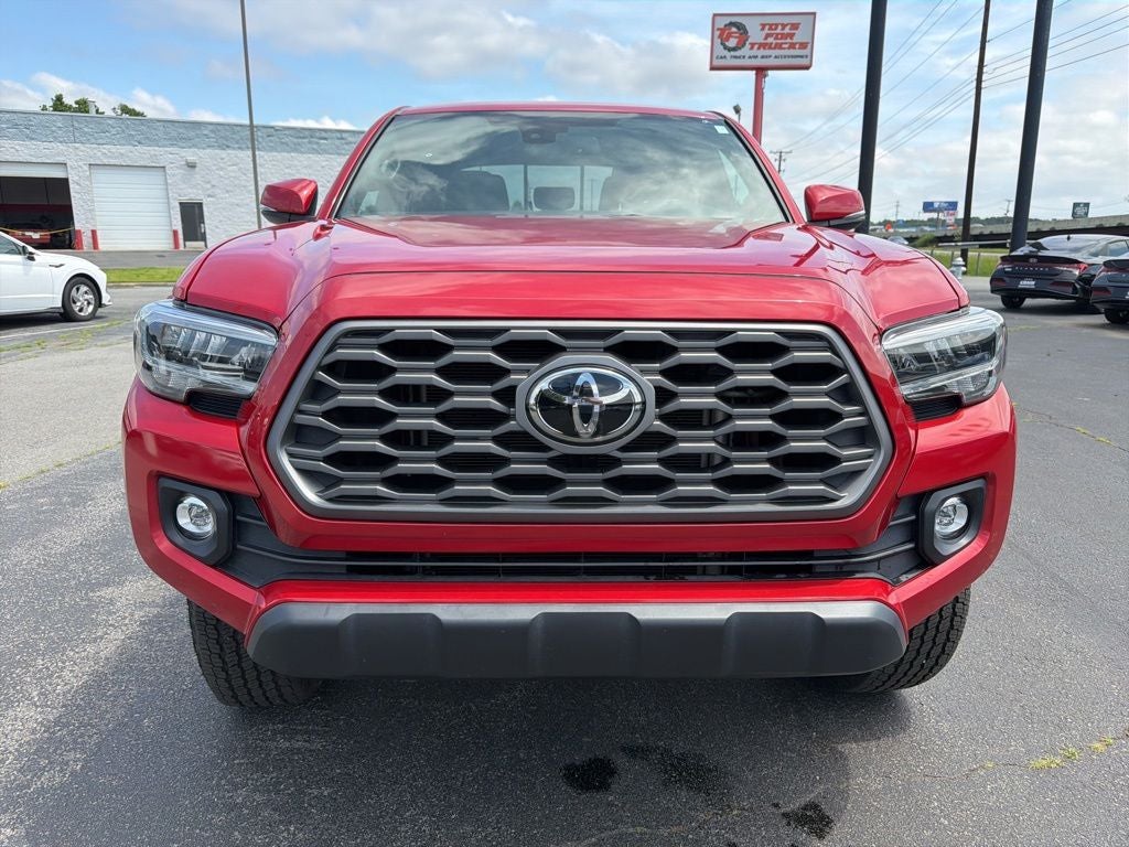 2023 Toyota Tacoma TRD Off-Road V6 / One Owner / Clean Carfax