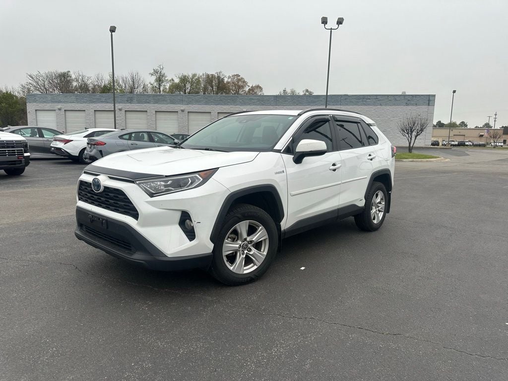 2021 Toyota RAV4 Hybrid XLE