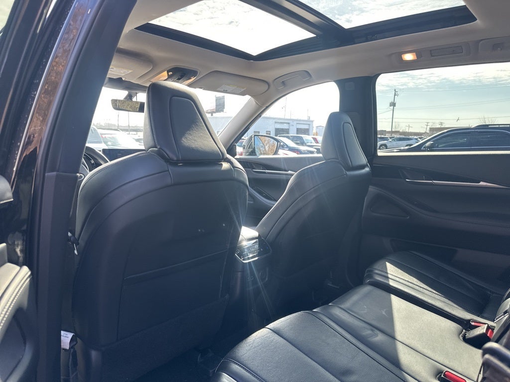 2023 INFINITI QX60 PURE