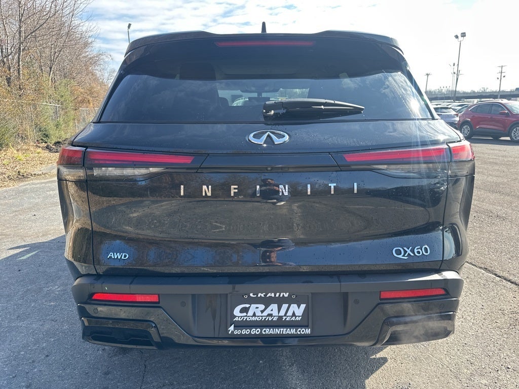 2023 INFINITI QX60 PURE