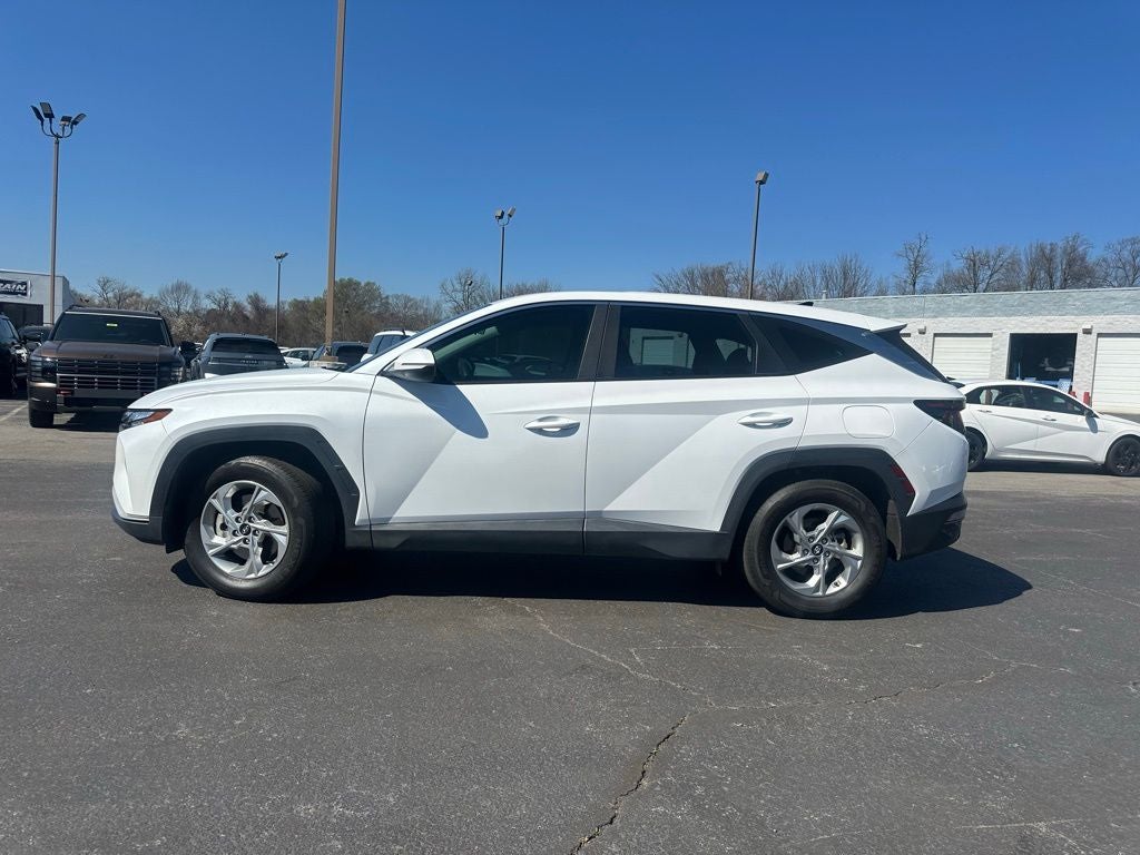 2022 Hyundai Tucson SE