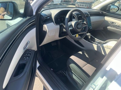 2022 Hyundai Tucson SE