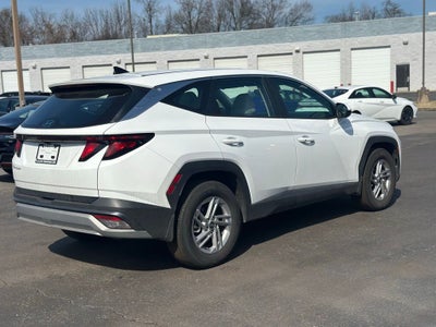 2025 Hyundai Tucson SE
