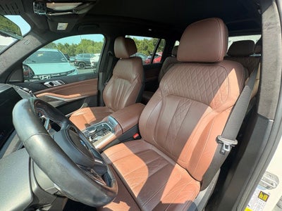 2024 BMW X7 M60i