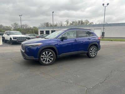 2025 Toyota Corolla Cross XLE