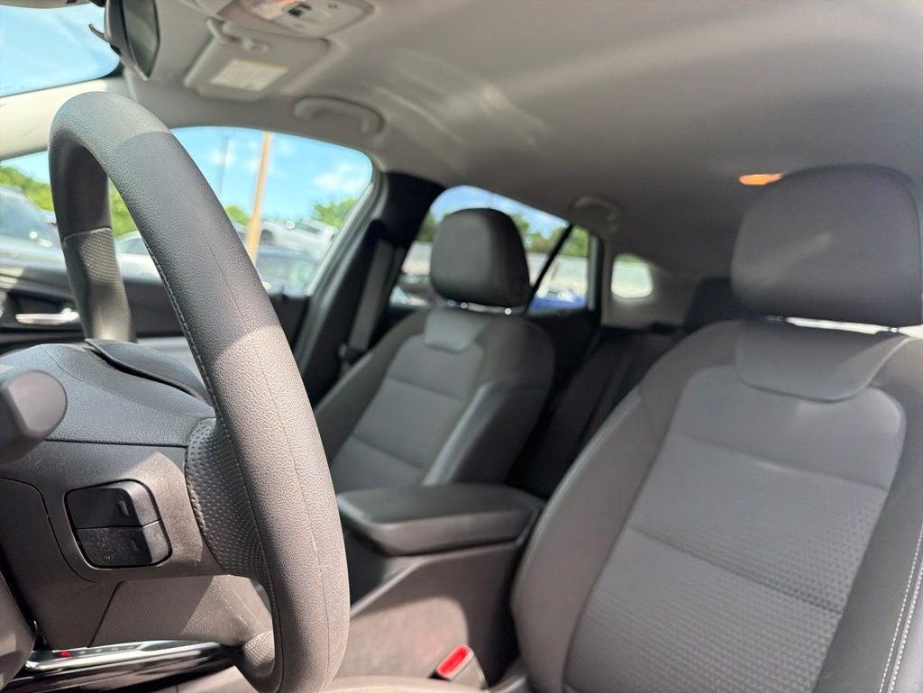 2024 Chevrolet Trax LT One Owner / Clean Carfax / 1LT Preferred Equipment