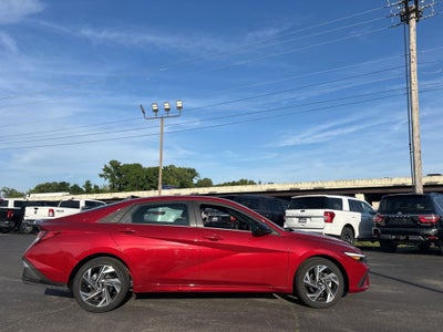 2025 Hyundai Elantra SEL Sport