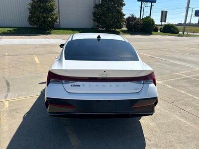 2024 Hyundai Elantra Hybrid Limited