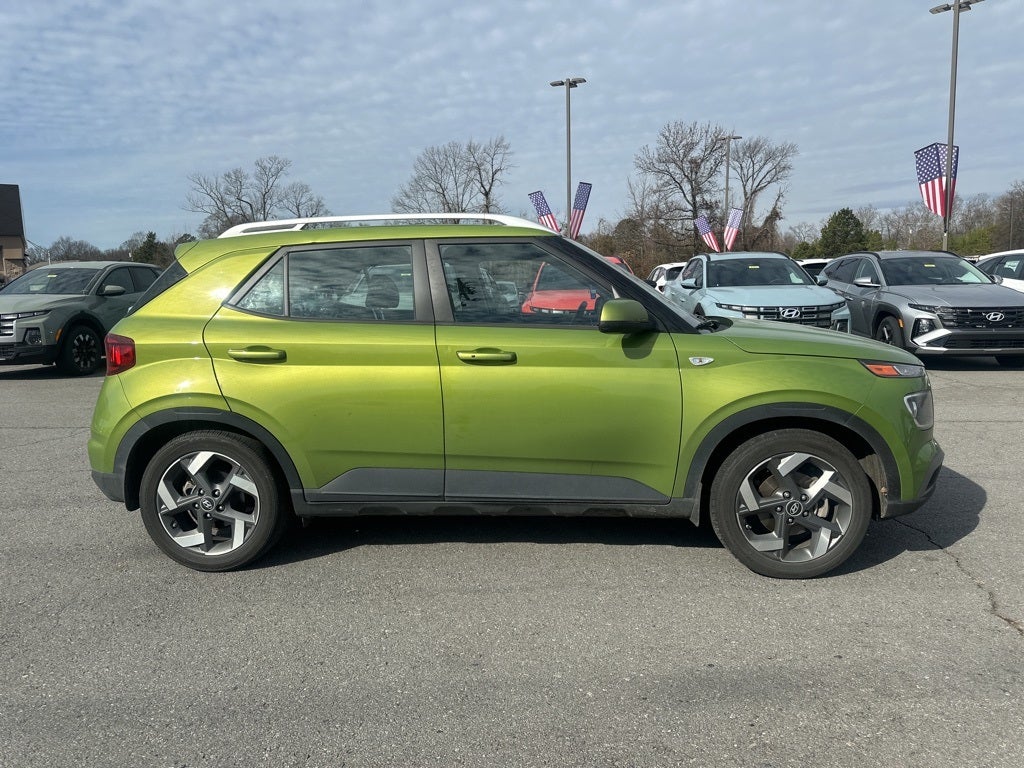 2024 Hyundai Venue SEL