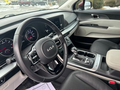 2023 Kia Carnival LX