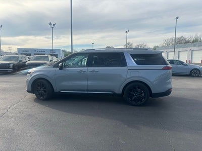 2024 Kia Carnival SX