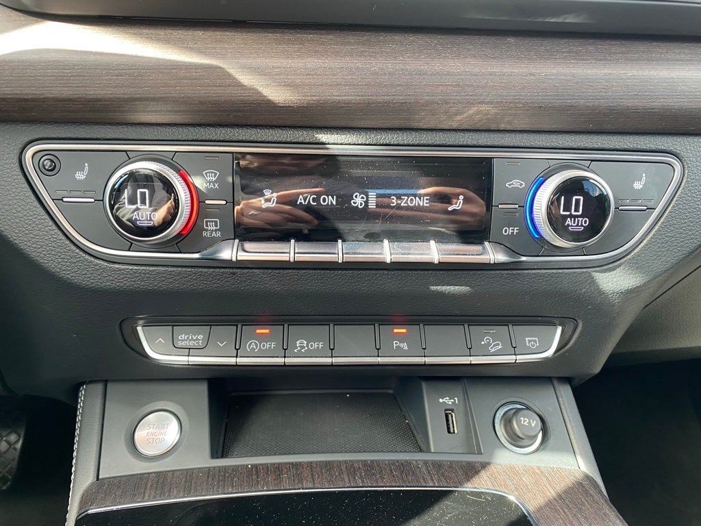 2024 Audi Q5 45 S line Premium quattro