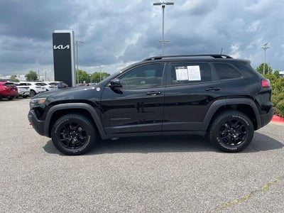 2022 Jeep Cherokee Trailhawk