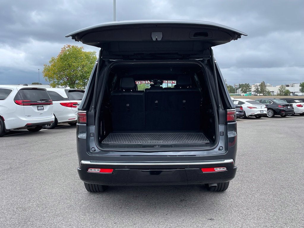 2024 Jeep Wagoneer L Series II