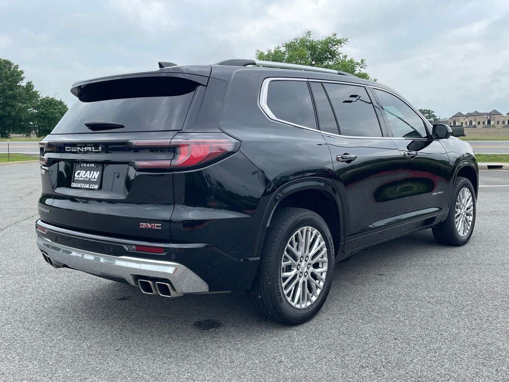 2024 GMC Acadia Denali