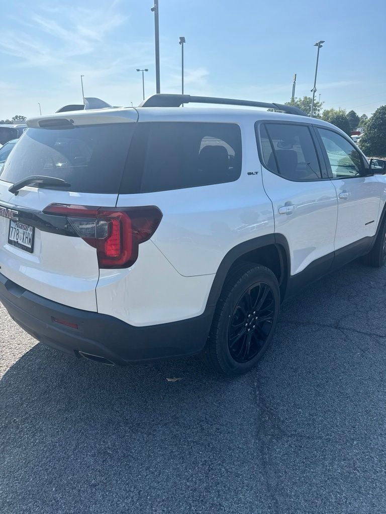 2021 GMC Acadia SLT