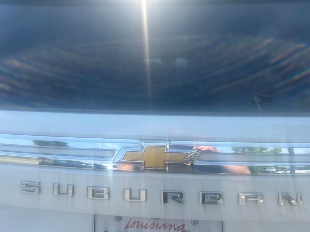 2024 Chevrolet Suburban LT