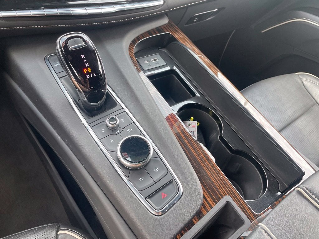 2023 Cadillac Escalade ESV Premium