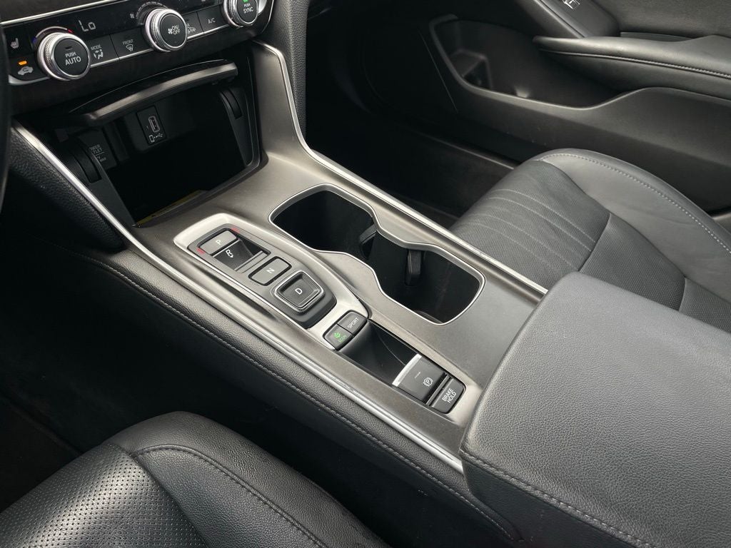 2020 Honda Accord Touring 2.0T