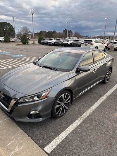2020 Nissan Altima 2.5 Platinum