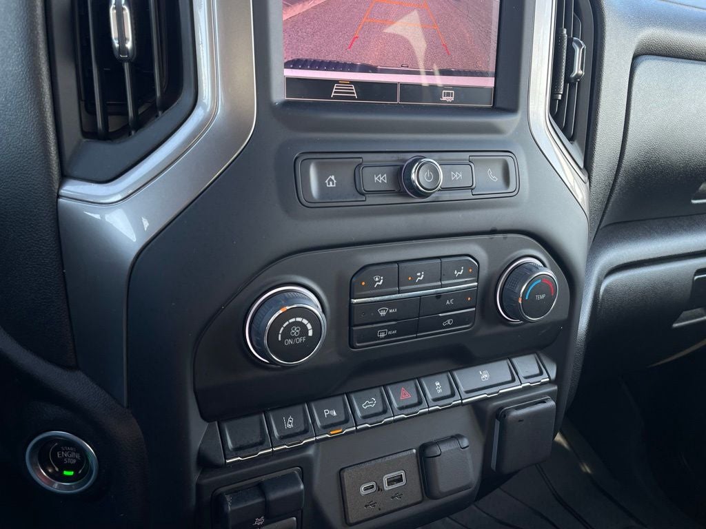 2024 Chevrolet Silverado 2500HD Custom