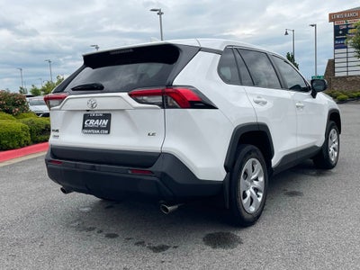 2024 Toyota RAV4 LE