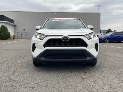 2025 Toyota RAV4 XLE