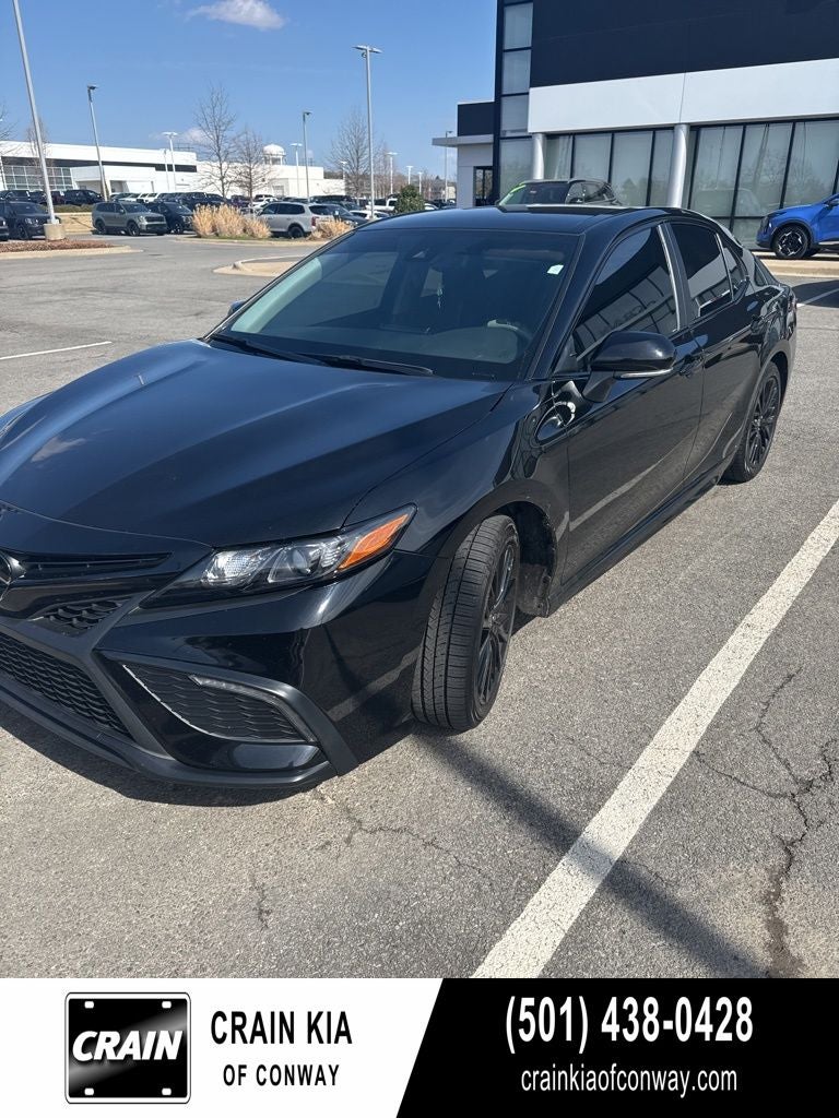 2022 Toyota Camry SE