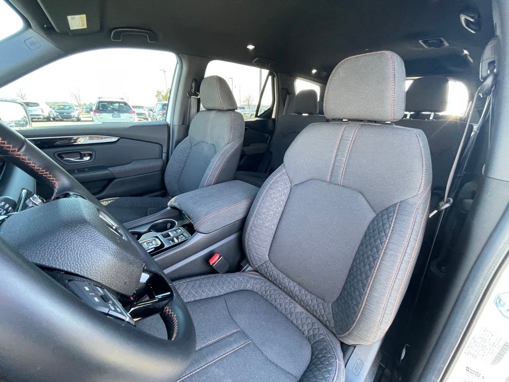 2025 Honda Pilot Sport