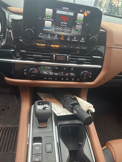 2025 Nissan Pathfinder Platinum