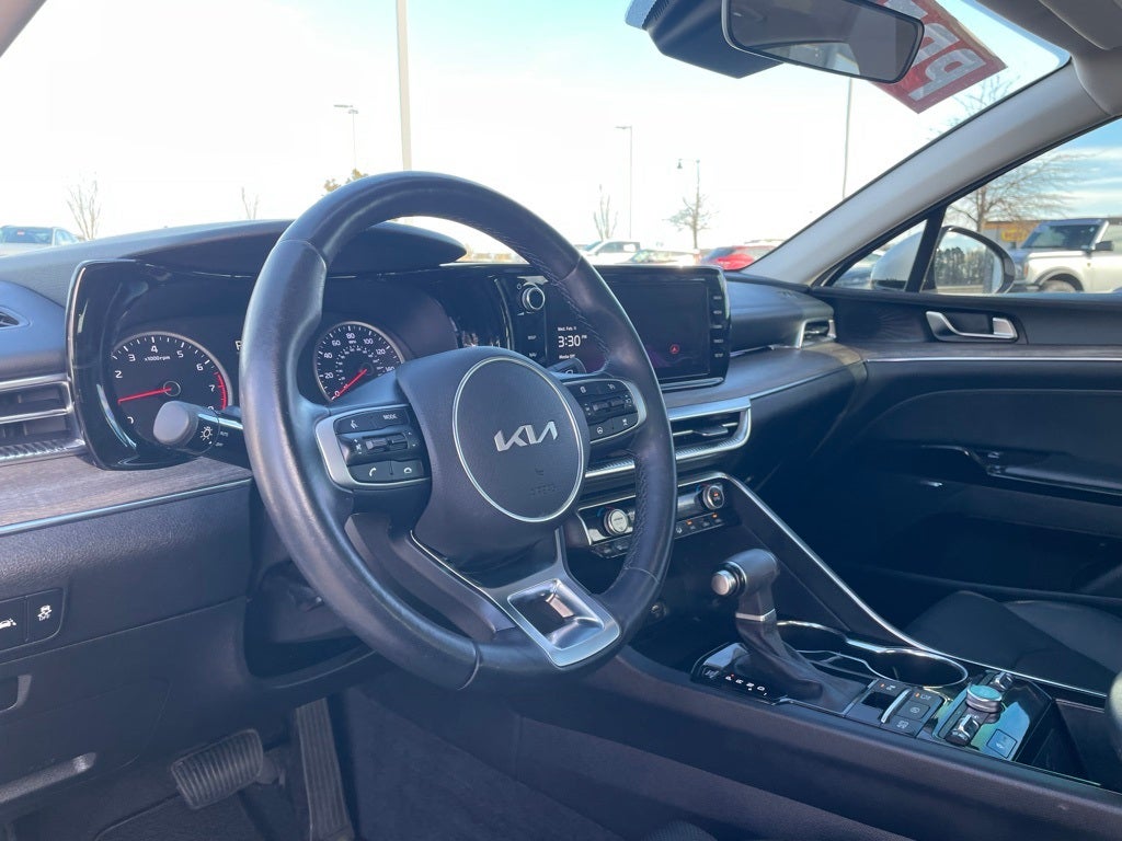 2024 Kia K5 EX