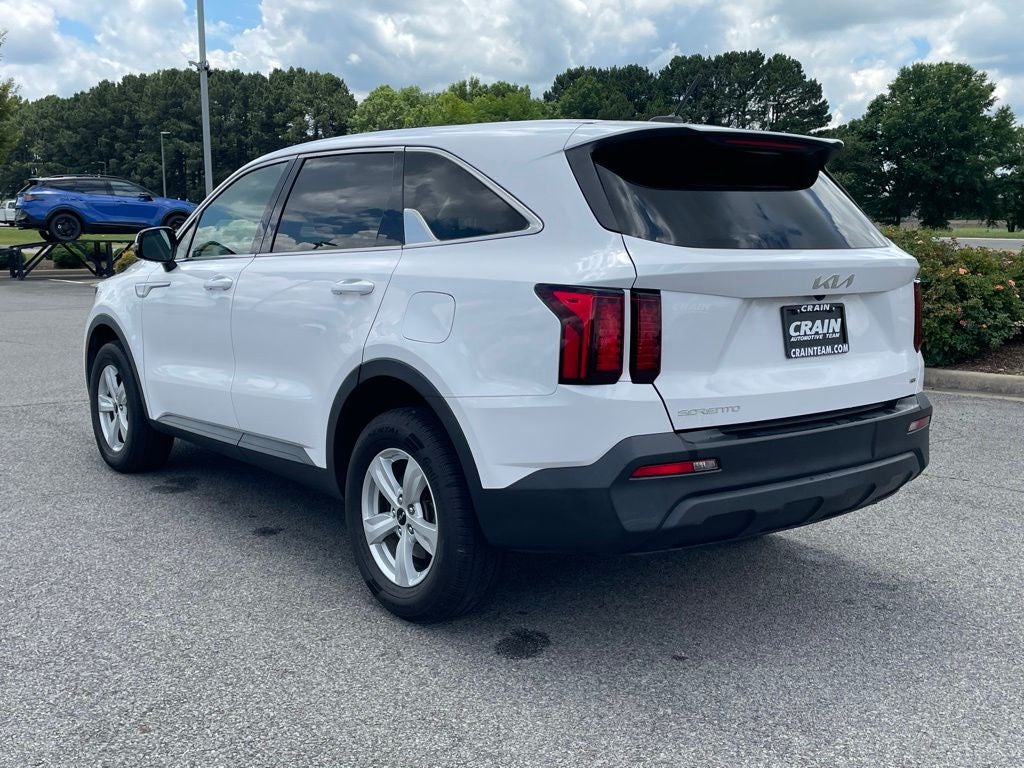 2023 Kia Sorento LX