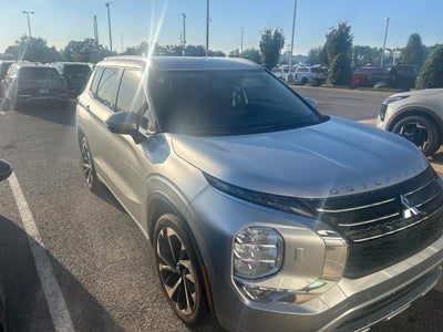 2022 Mitsubishi Outlander SEL