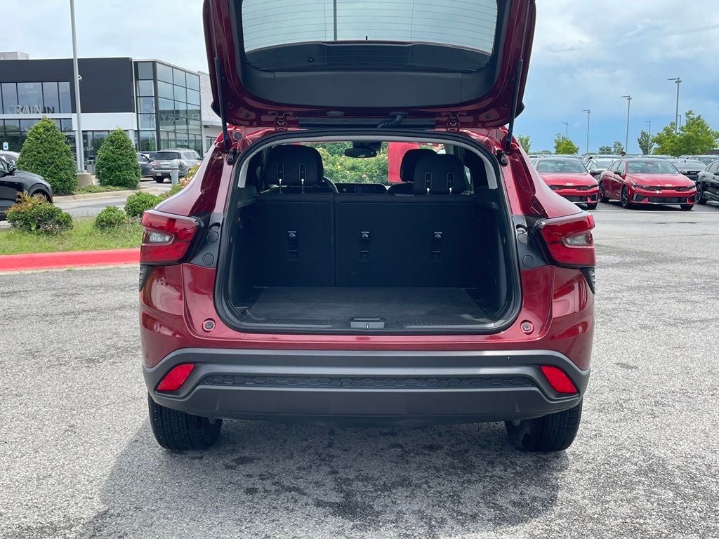 2025 Chevrolet Trax LS