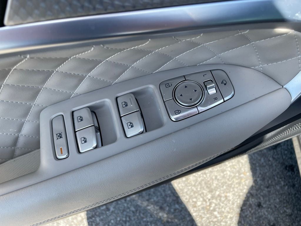 2023 Genesis G70 3.3T