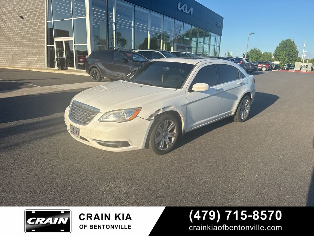 2013 Chrysler 200 Touring - WHOLESALE / AS-IS