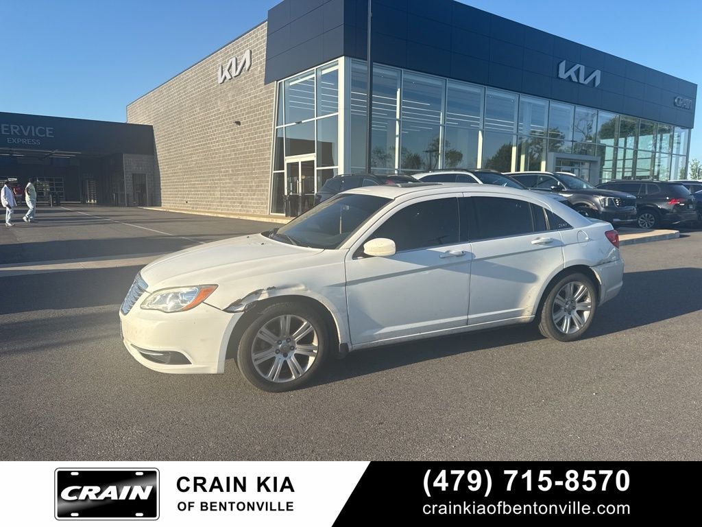 2013 Chrysler 200 Touring - WHOLESALE / AS-IS